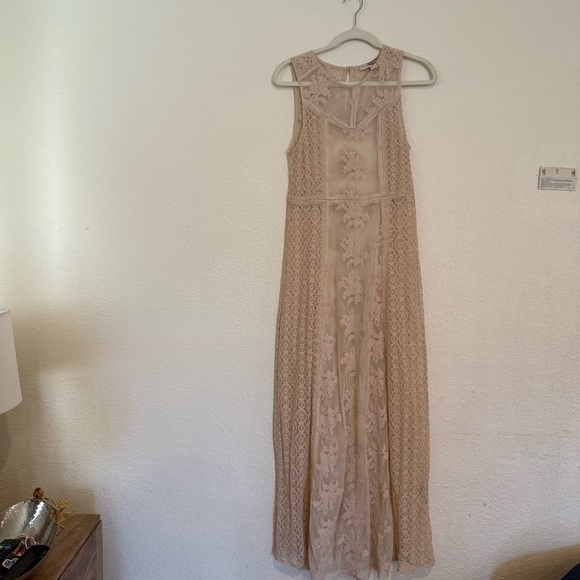 Forever 21 Dresses & Skirts - Forever 21 Contemporary Sheer Crochet Dress